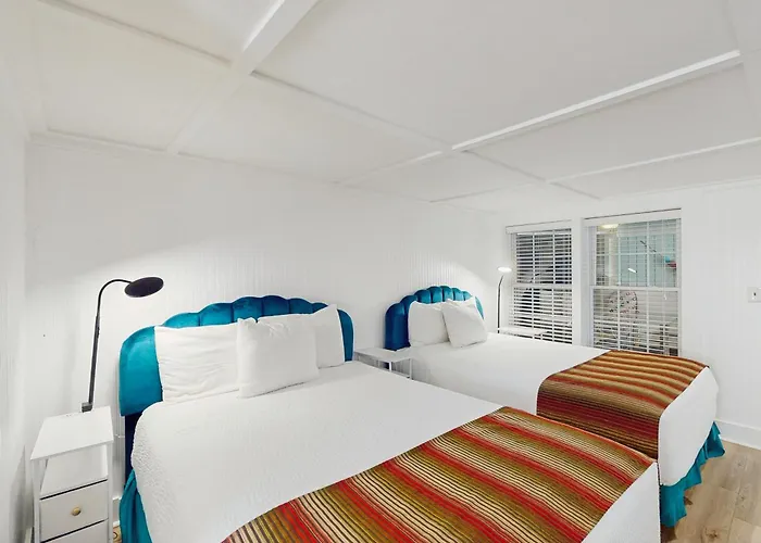 Georgianne Suite Five