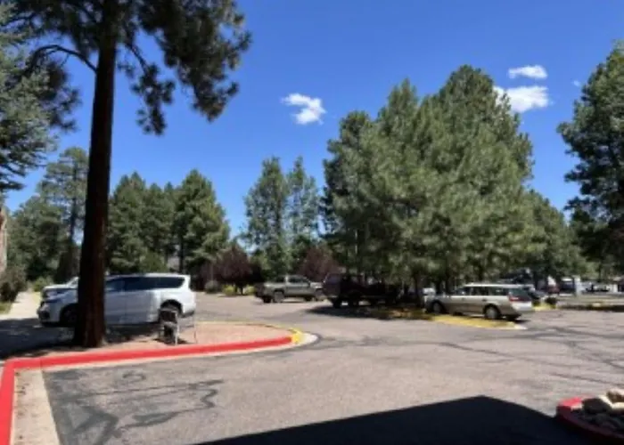 Greentree Inn & Suites Pinetop