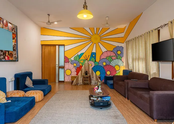 Whiite Panda - Backpacker Hostel In Delhi Greater Kailash