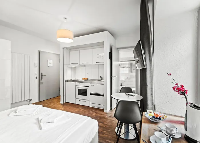 Hine Adon Fribourg City Hotel Self Checkin