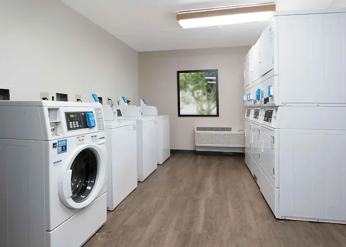 Extended Stay America Suites - San Rafael - Francisco Blvd East
