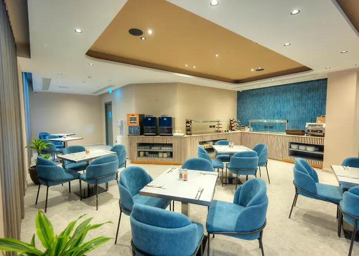 Aste Hotel