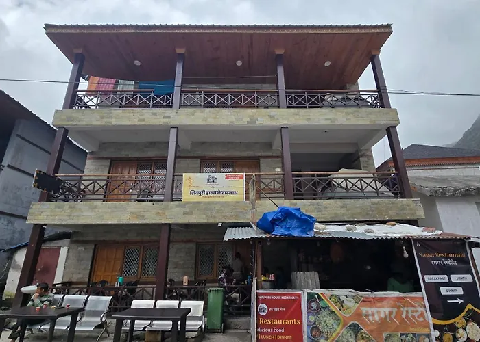 Kedarnath Hotels