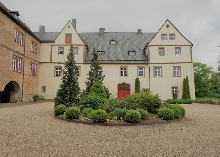Schloss Hotel Wallhausen