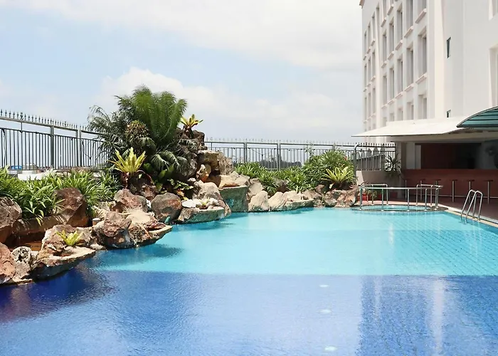 Grand Palace Hotel