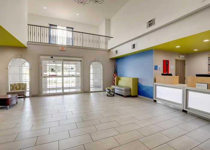 Holiday Inn Express & Suites Orangeburg By Ihg