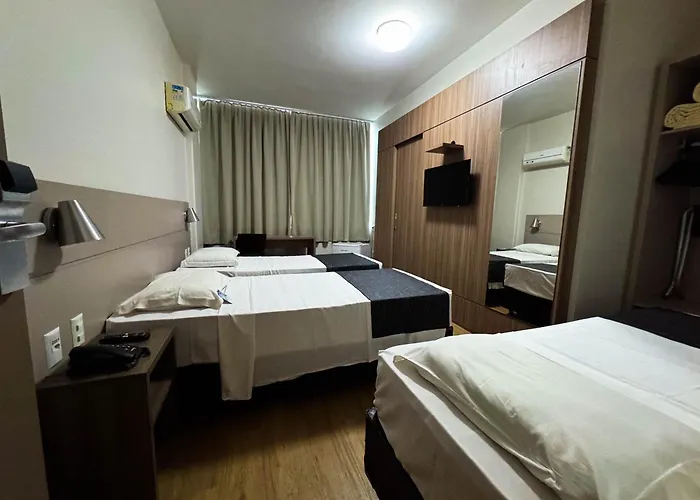 Hotel Valerim Itajaí / Navegantes