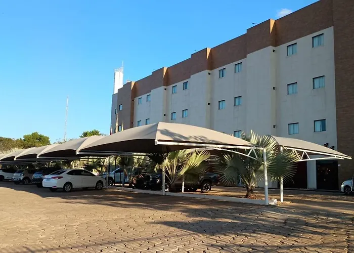 Inacio'S Plaza Hotel