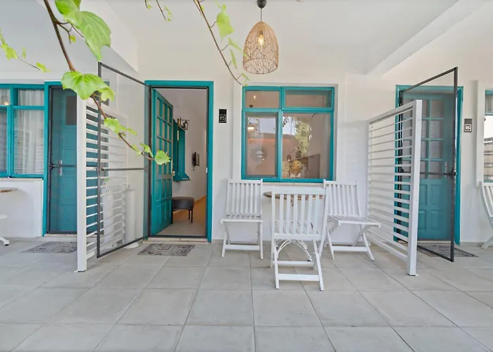 Avlu Otel Palamutbuekue