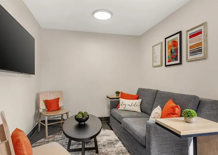Sonesta Simply Suites Boston Burlington