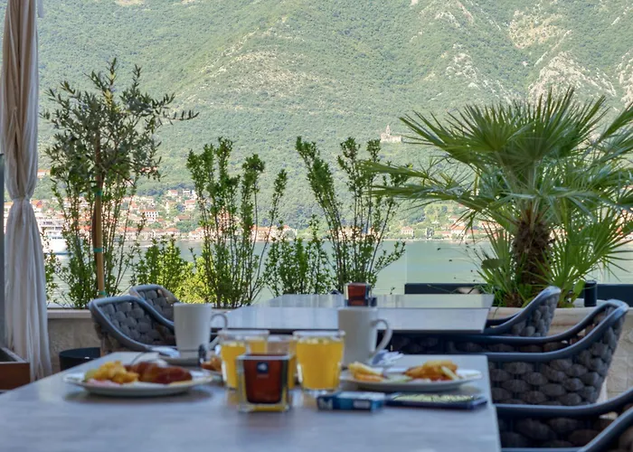 Hotels in Kotor