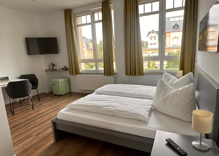 Zentrale Hotels in Zwönitz