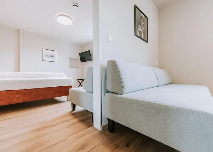 Velotique Hotel Angelika - Self-Check-in