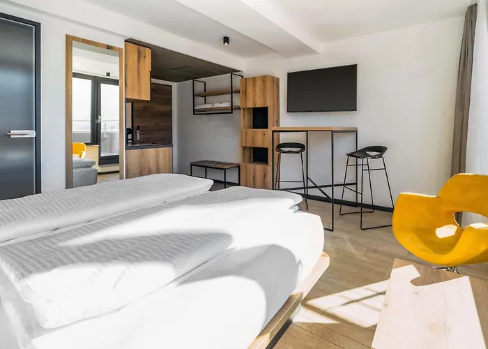 B&B HOTEL Albstadt-Hbf