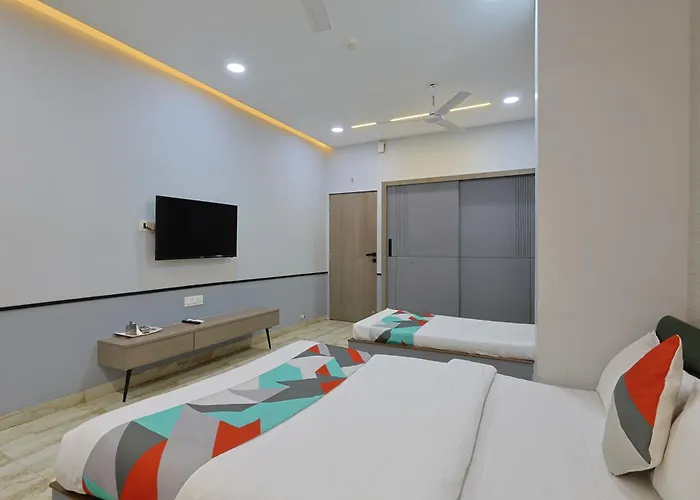 Hotel Shiv Vatika, Vesu
