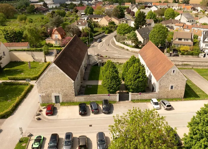 Auberge Du Chateau Bleu