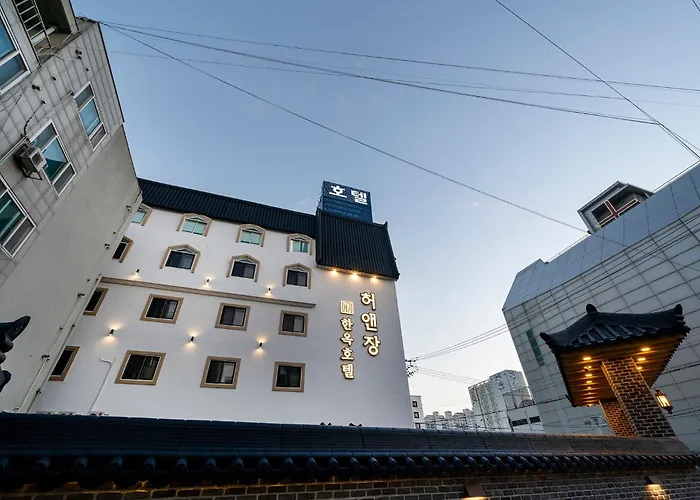 Heoandjang Hanok Hotel