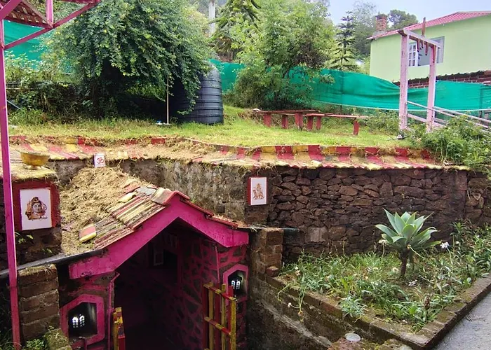 Pink House Vattakanal Kodaikanal