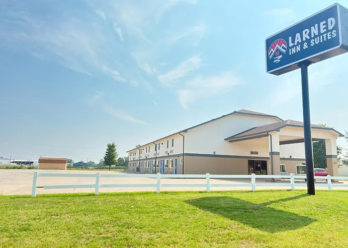 Larned Inn & Suites