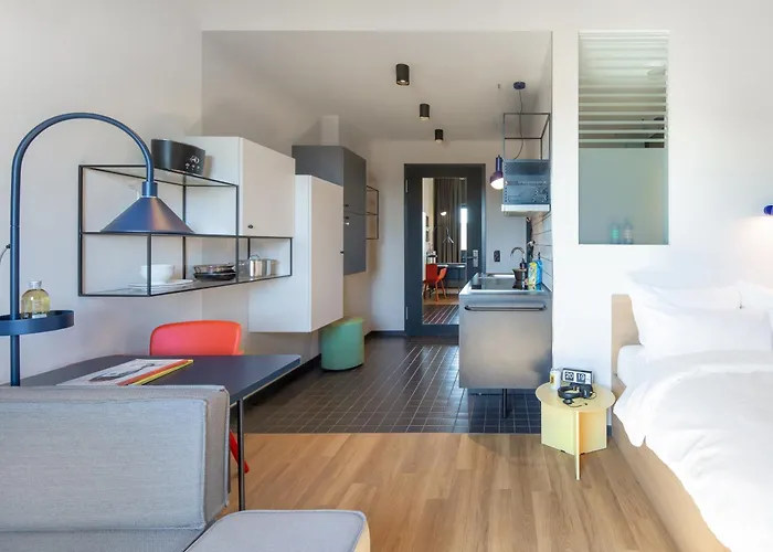 STAYERY Bielefeld Hauptbahnhof