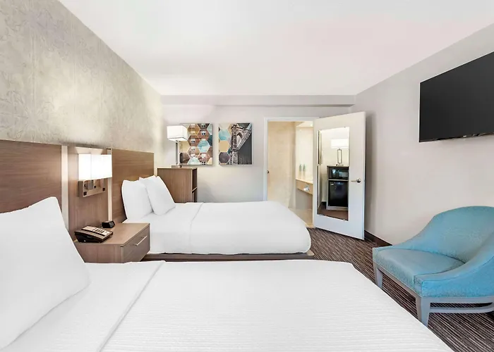 Best Western Mill River Manor