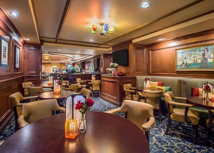 Warwick Seattle