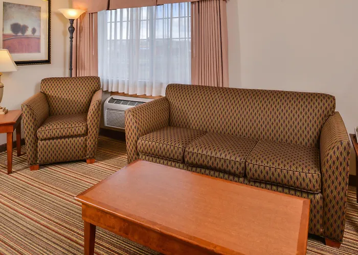 Best Western Plus Rama Inn