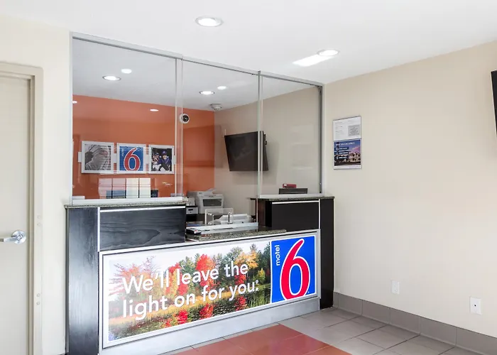 Motel 6 New Brunswick