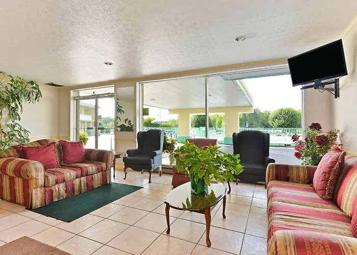Americas Best Value Inn Suites South Boston