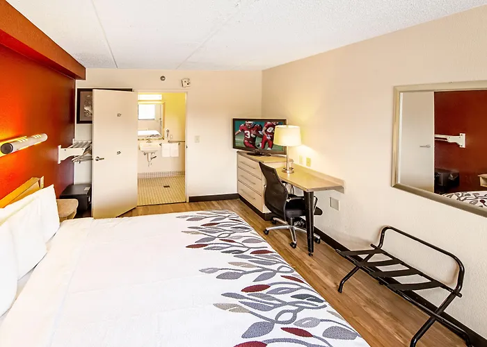Red Roof Inn Canton