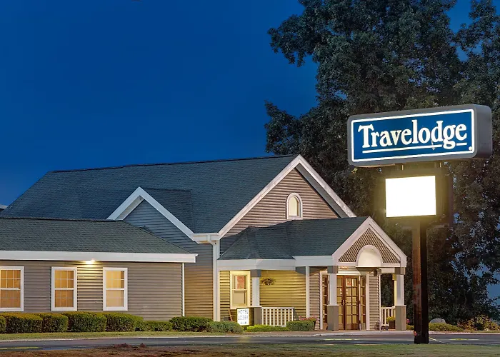 Rock Island Cheap Hotels