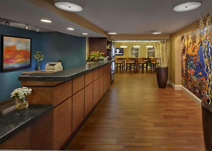Fairfield Inn And Suites By Marriott Palm Beach