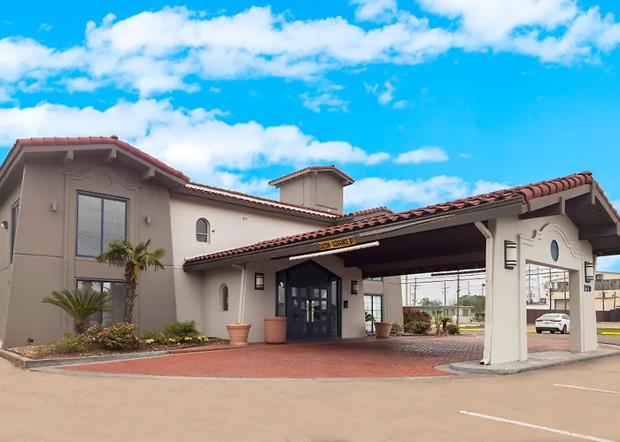 Motel 6-Beaumont, TX