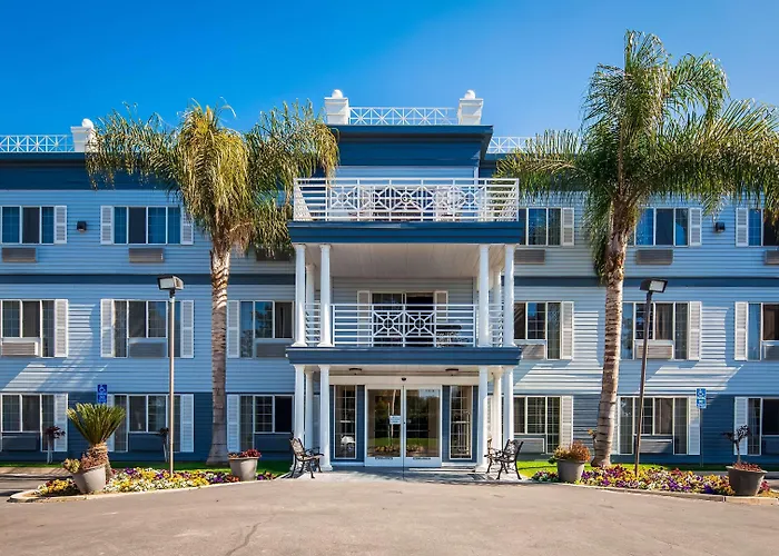 Best Western Colonial Inn