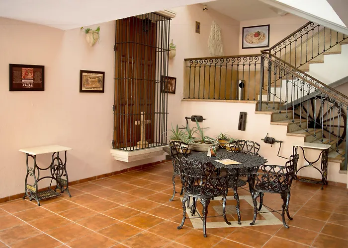 Hotel Del Gobernador