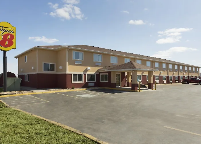 Super 8 By Wyndham Lees Summit