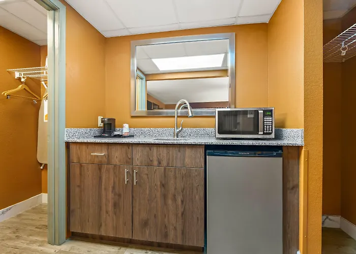 Quality Inn & Suites Corinth West