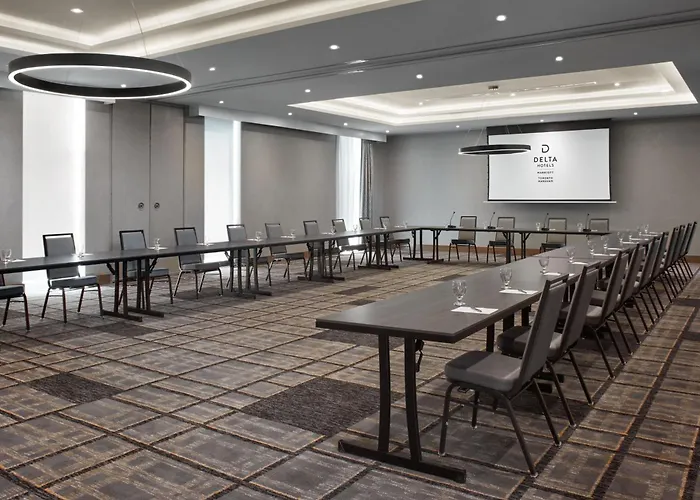 Markham Hotels