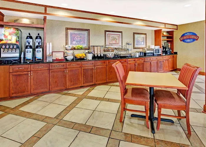 Baymont By Wyndham Indianapolis West