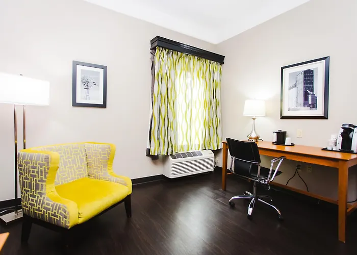 Palacio Royale Inn Signature Katy