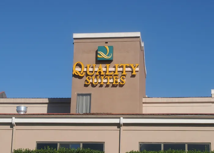 Quality Suites Morristown West