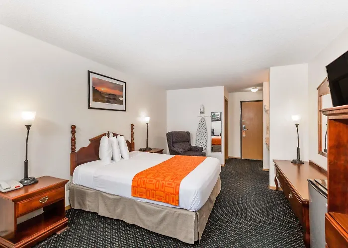 Howard Johnson By Wyndham Wichita Airport