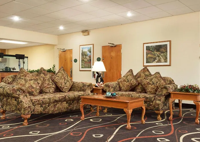 Travelodge By Wyndham Sturgis