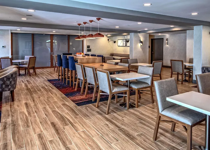 Hampton Inn Discovery Kingdom Napa Gateway