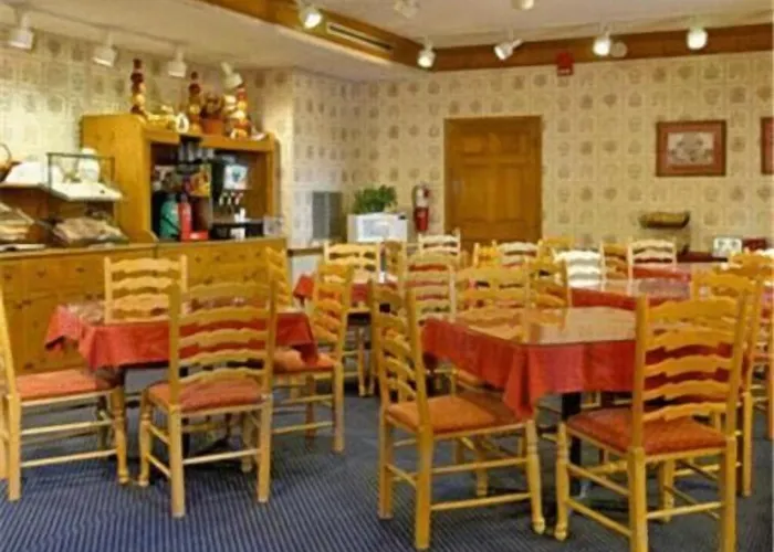 Indy Speedway Inn