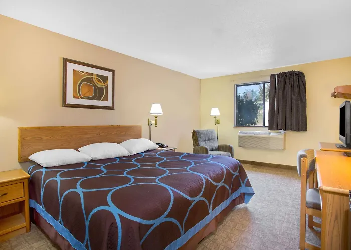 Lewisburg Cheap Hotels
