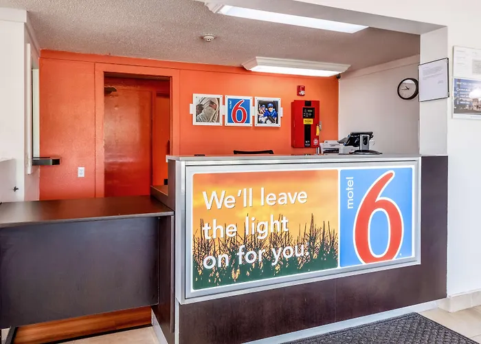 Motel 6-Mansfield, Oh