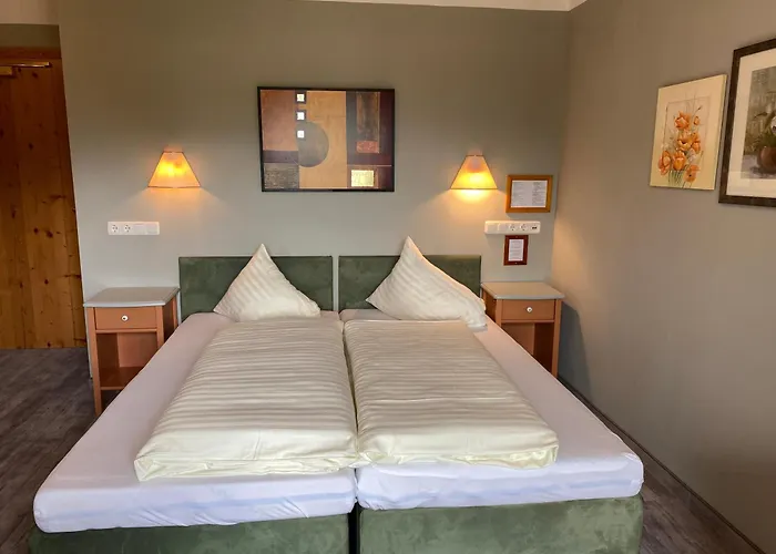 Kitzbuhel Hotels