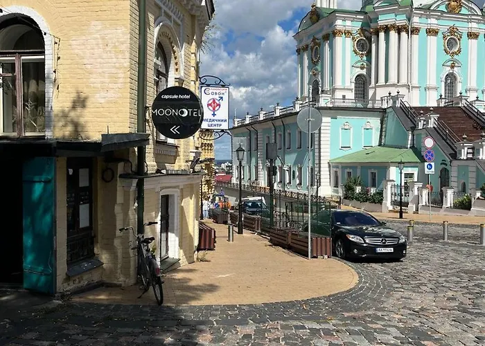 Moonotel Maidan