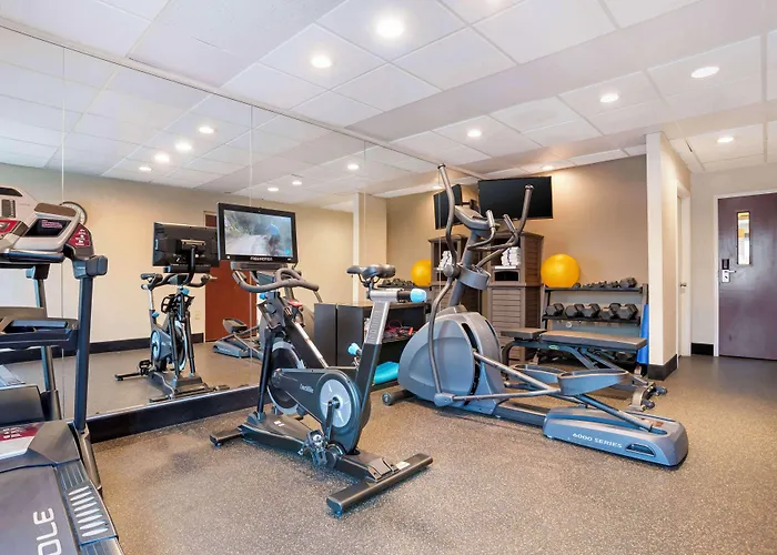 Best Western Plus Oak Mountain Inn
